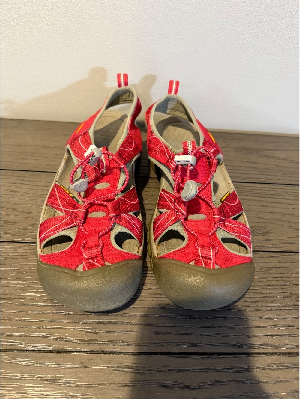KEEN Waterproof Red Outdoor Sandals Women’s Size 8.5